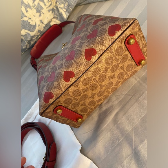Coach Willow heart ❤️ print bucket bag - Picture 5 of 7